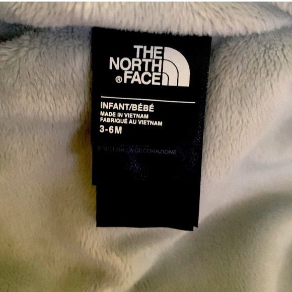 North Face snowsuit - Picture 2 of 2